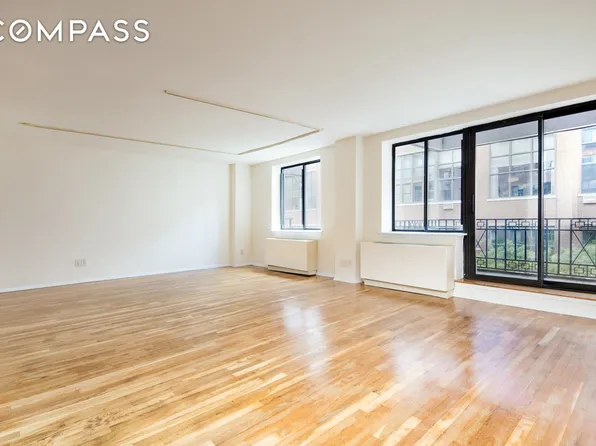 366 West 11th Street image 1 of 9