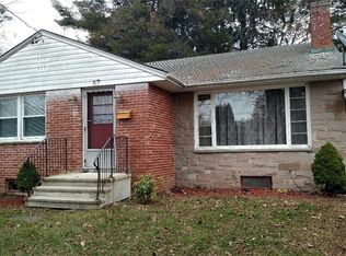 67 Glenwood Pl, New London, CT 06320