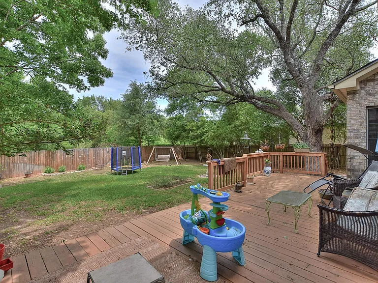 1609 Colton Way SW — Photo 14