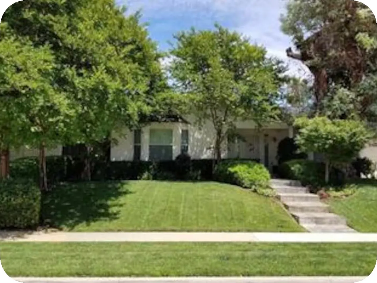 4 bed, 1780 sqft, $5,000 — Photo 1