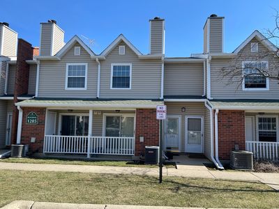 1285 Wyndham Ln APT 103, Palatine, IL, 60074