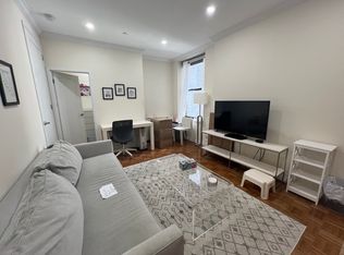 304 W 92nd St, New York, NY 10025
