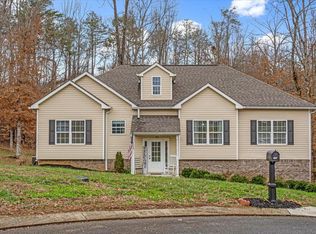 260 Village Dr, Whitwell, TN 37397