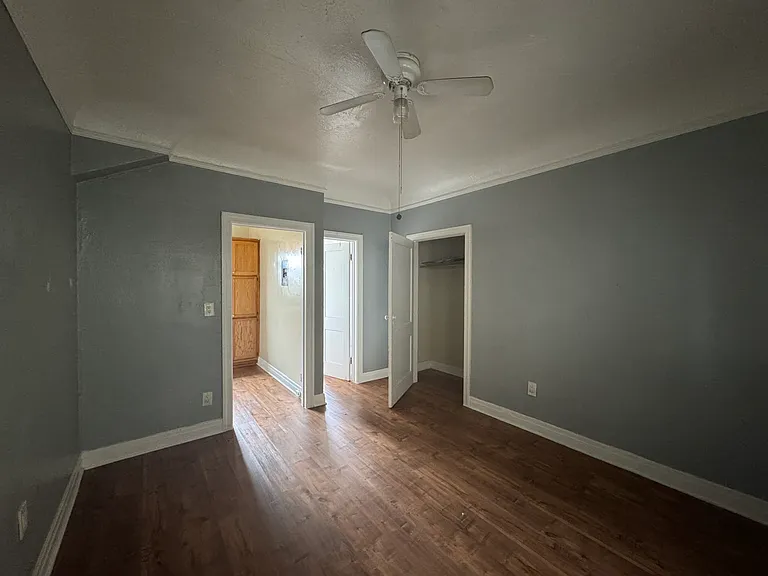 1124 N New Hampshire Ave #D — Photo 2