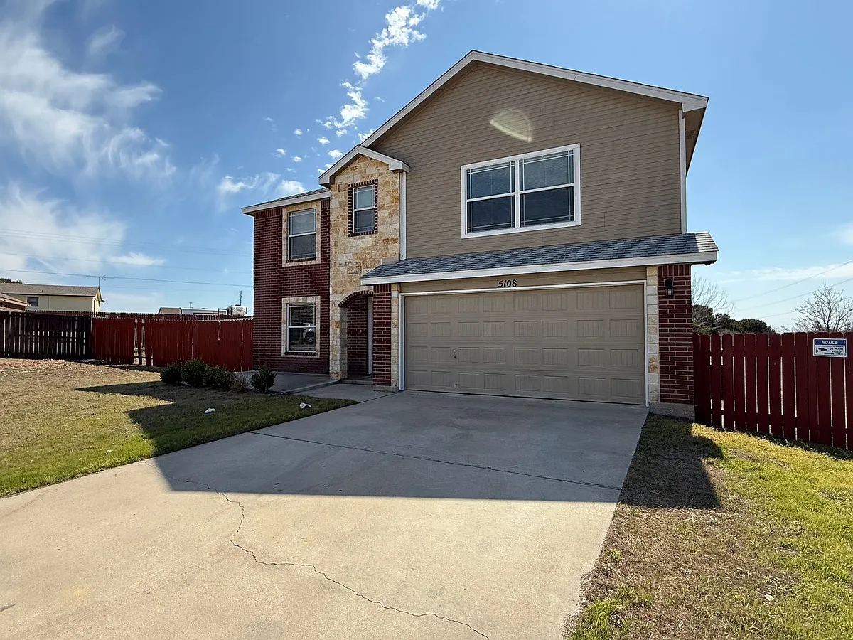 Building Photo - 5108 Screaming Eagle Cir