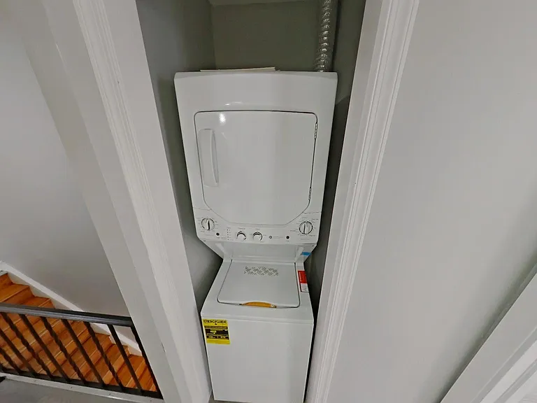 2036 N Gratz St #2 — Photo 5