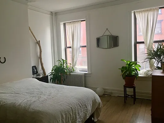 Rented by Brooklyn Real Estate Services | media 4