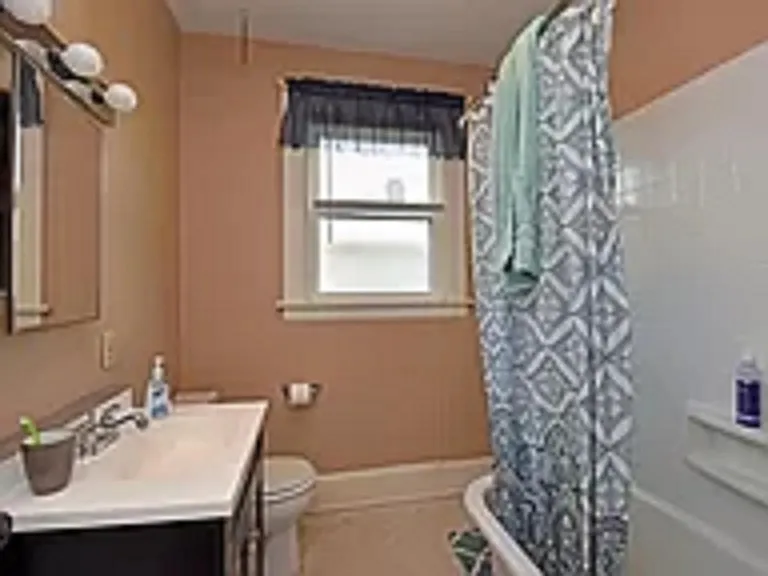 465 Lloyd Pl #2 — Photo 7
