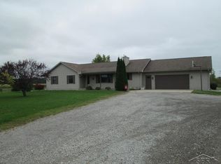 10735 Buck Rd, Freeland, MI 48623