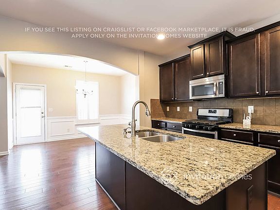 5th image of 3552 Village Enclave Ln