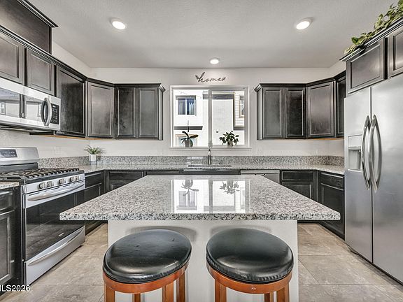 2nd image of 3201 Sterling Ridge Cir