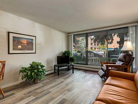 2nd image of 521 N 57th Ave SW #103