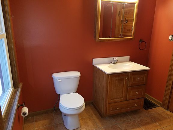 5th image of 1505 Robinwood Ave #2