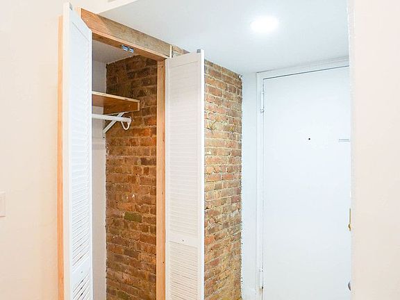 5th image of 346 E 10th St APT 8