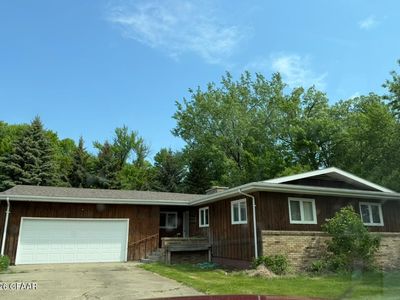 310 Orange St E, Cavalier, ND, 58220