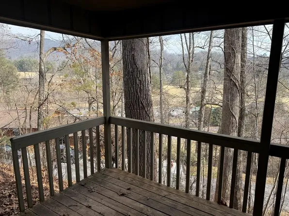 45 Mountain View Villas Unit C, Franklin, NC 28734