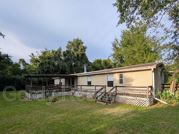 2nd image of 3166 Redbud Ln