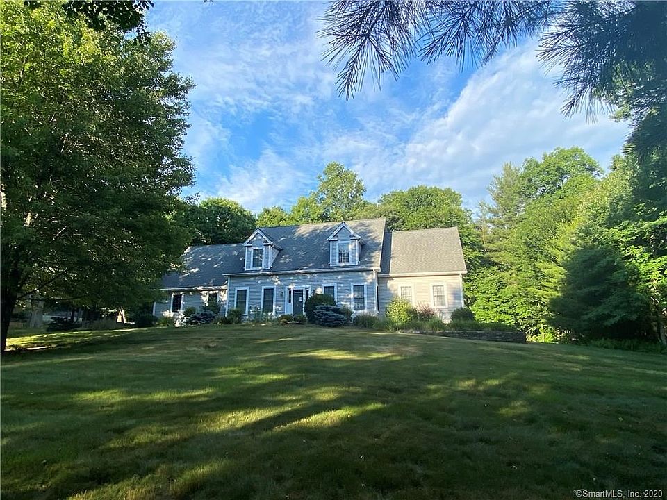 1st image of 27 Donna Mae Ln