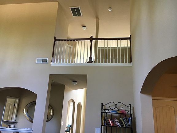 4th image of 419 Fioli Cir