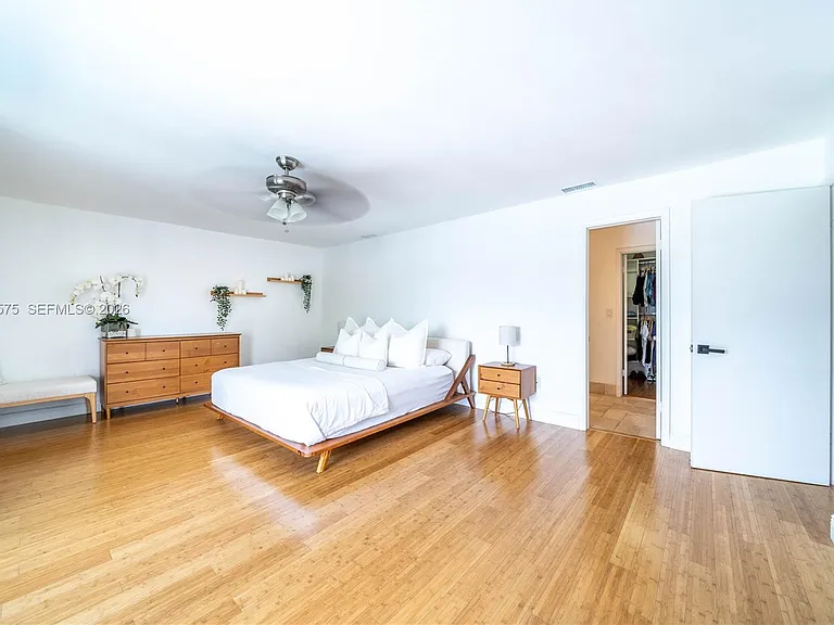 330 SW 133rd Pl — Photo 39