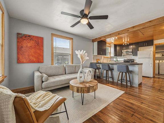 2nd image of 4806 Santa Anna St