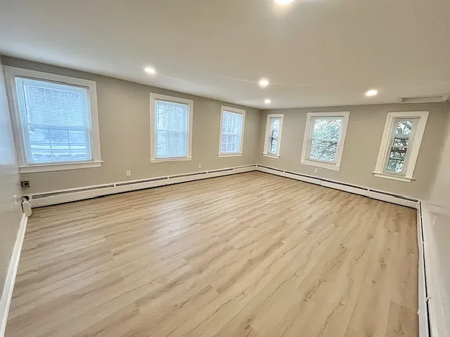 708 N Franklin St #3 — Photo 8