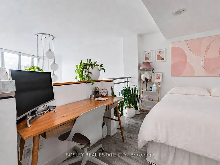 255 Richmond St E #821 — Photo 30