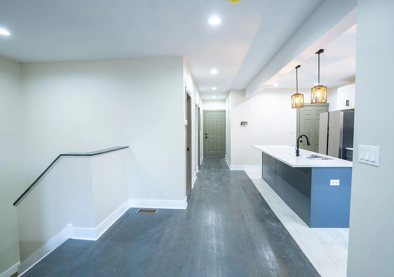 3 bed, 1500 sqft, $2,500 — Photo 3
