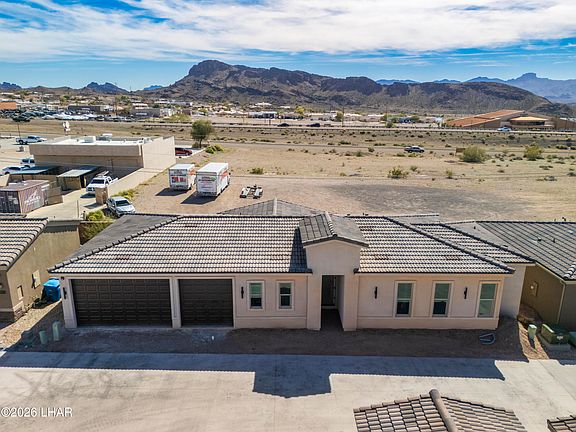 2nd image of 3080 Arapaho Dr #127