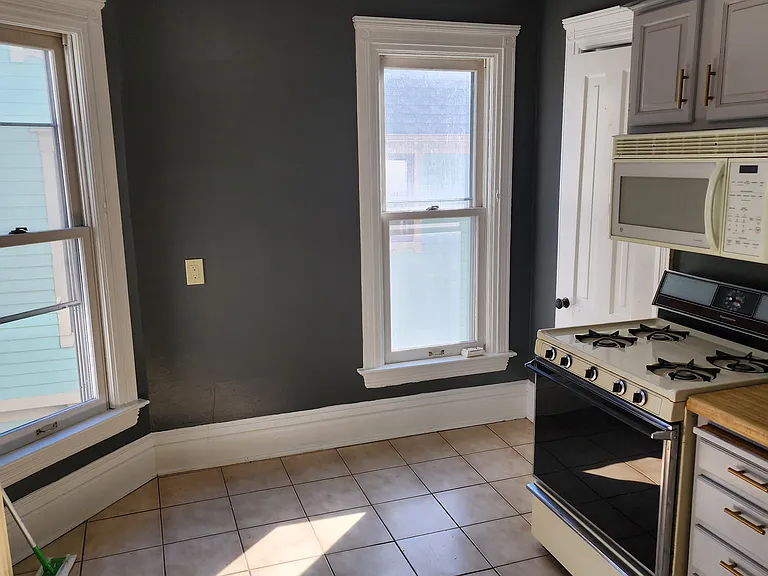 2644 Emerson Ave S #2 — Photo 13