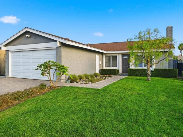 8705 Cetus Rd, San Diego, CA 92126