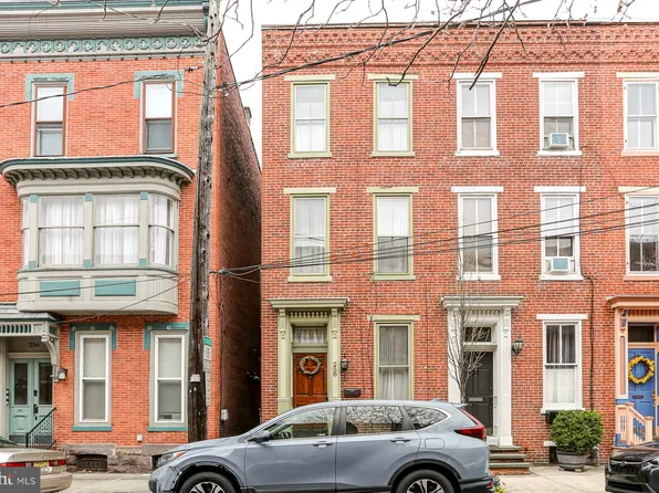 258 Cumberland St, Harrisburg, PA 17102