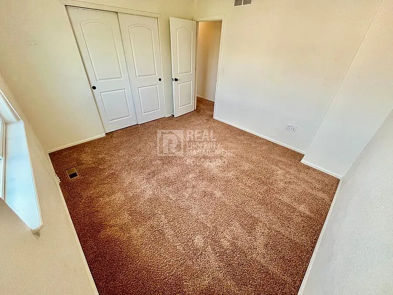 362 Shadowbrook Dr — Photo 13