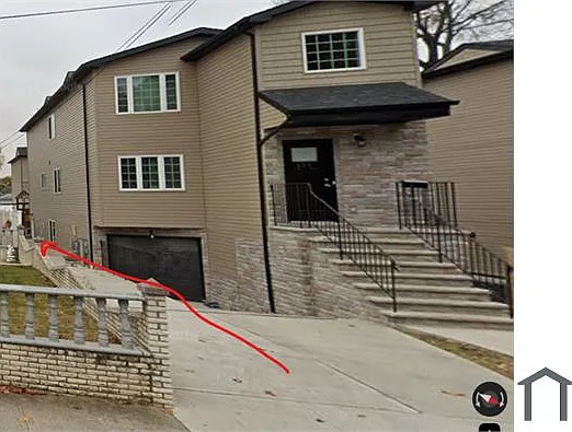 156 Davis Ave #BASEMENT