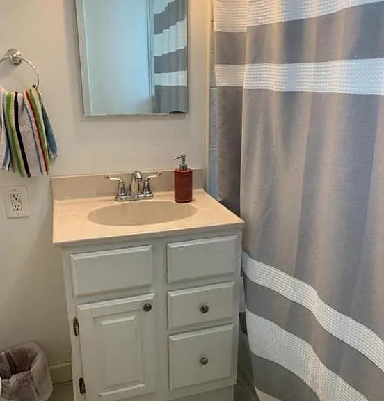 318 Laurel St W #1 — Photo 9