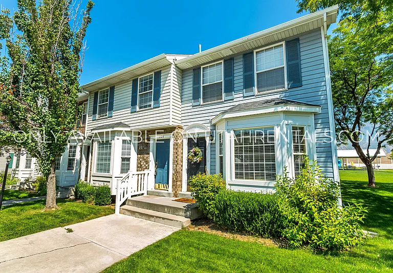 144 N 1120 E — Photo 1