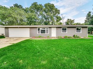 1920 Annabelle Ct, Chesterton, IN 46304