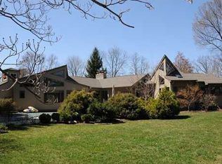 1614 Long Shore Dr, Ann Arbor, MI
