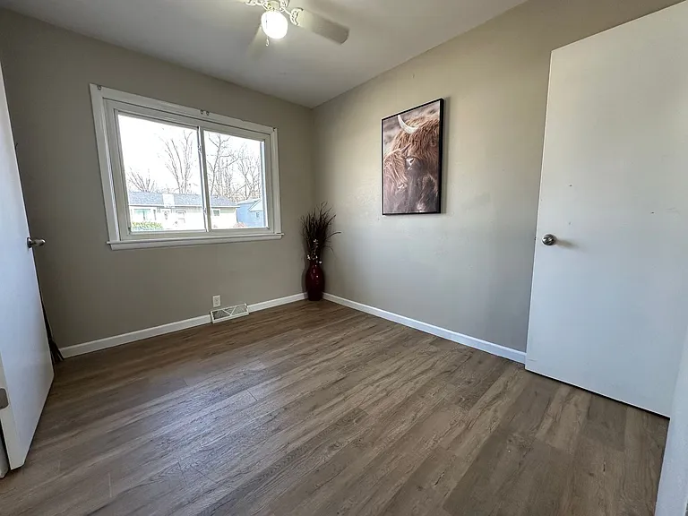 4039 Niles St — Photo 18
