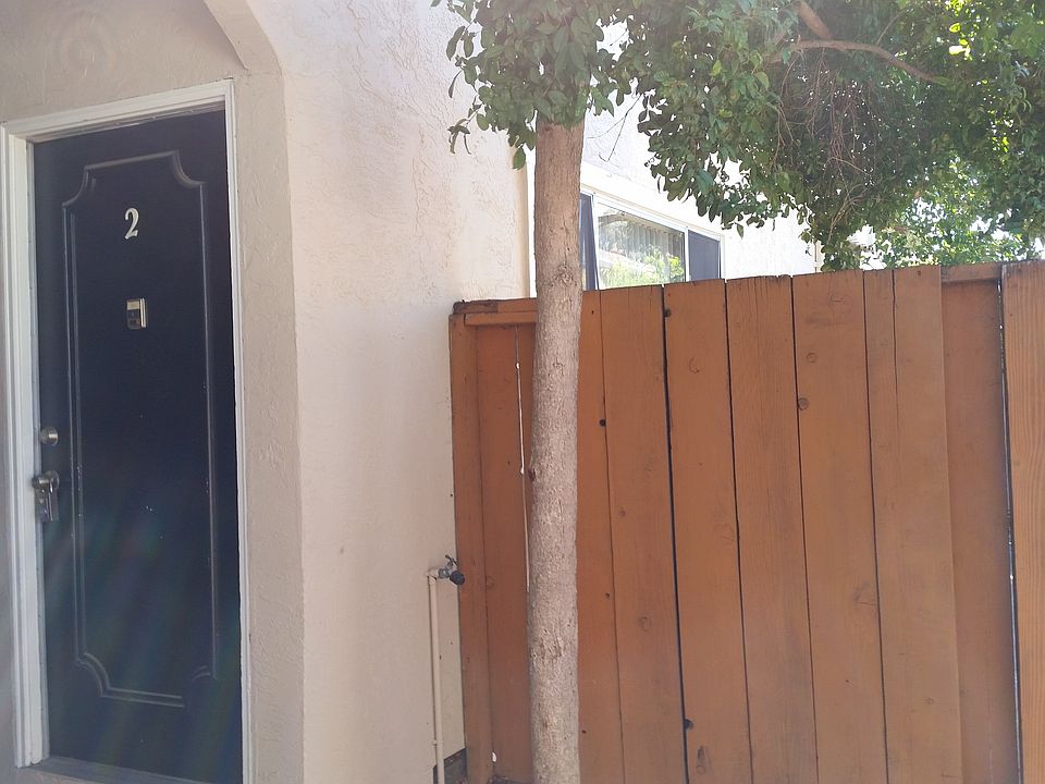 1st image of 657 Belladonna Ct APT 2