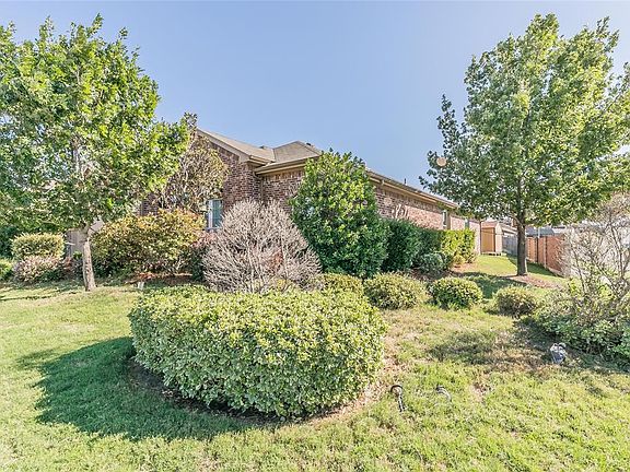 3rd image of 9237 Arlene Dr