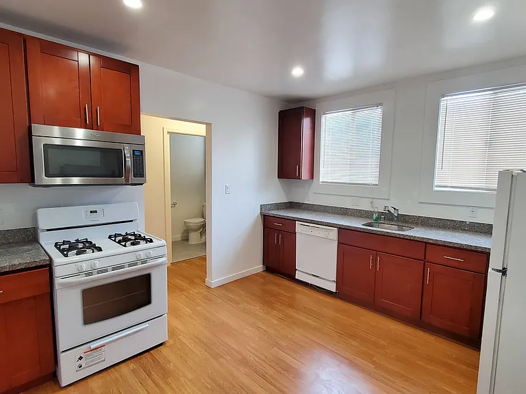 40 Lunado Way — Photo 1
