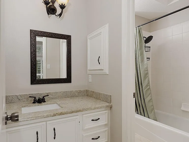 2 Silverstrand Pl — Photo 28