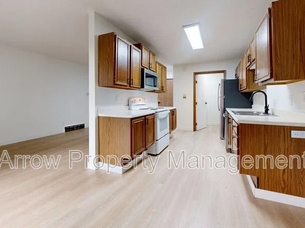 205 E Arbor Ave, Bismarck, ND