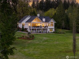 311 Cornwall Rd NW, Lakebay, WA 98349
