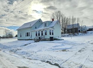 16 Elm St, Bradley, ME 04411