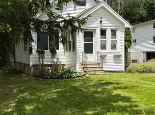 34 Hamilton Street, Guilderland, NY 12084