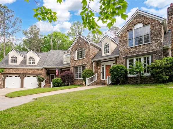 355 Clark Creek Pass, Acworth, GA 30102