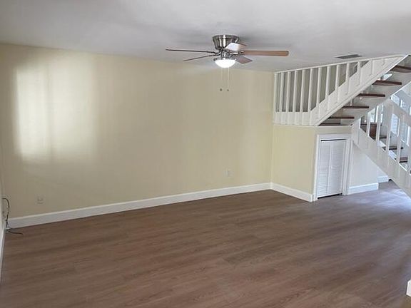 4th image of 3243 Beach View Way
