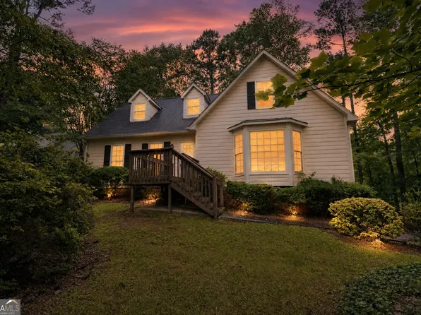 3999 Tall Pine Dr, Marietta, GA 30062